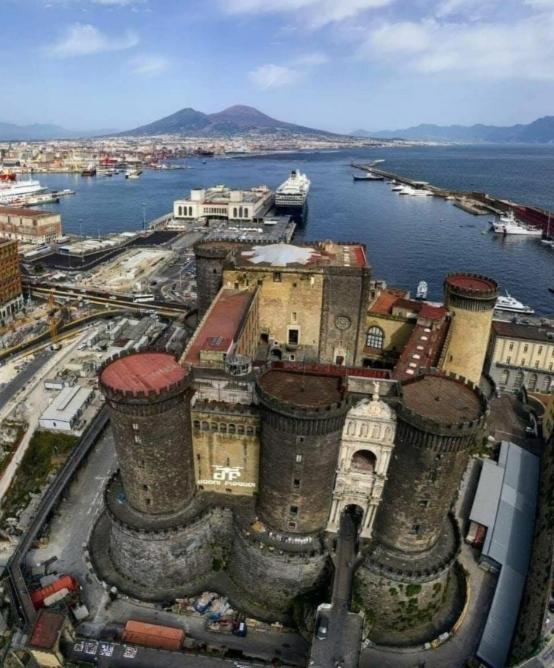 Napoli&Love Apartment Bovio Centro Storico Kültér fotó